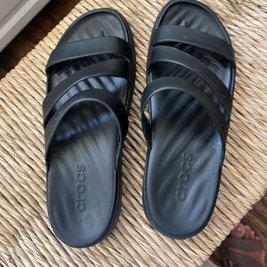 Crocs New style Getaway black women’s size 10